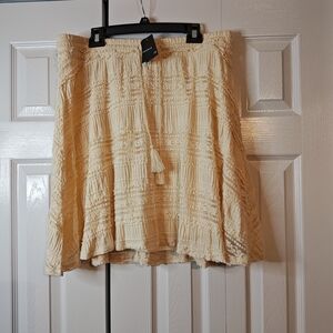 Boho Torrid Mini Lace Smocked Waist Skater Skirt Sz 1x NWT Great For Spring!